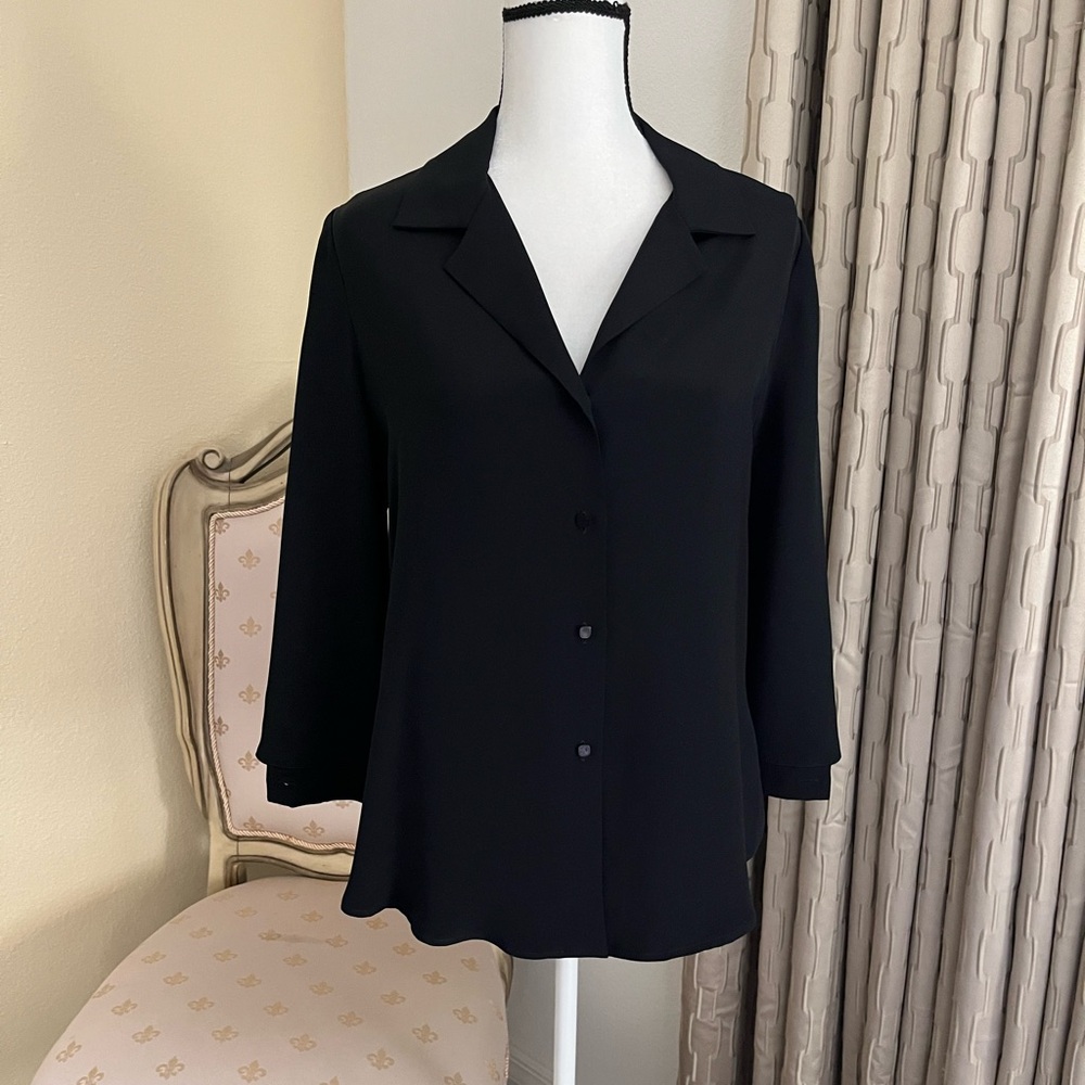 Peter Cohen 100% Silk Long Sleeve Button Up Black Blouse. Size Medium